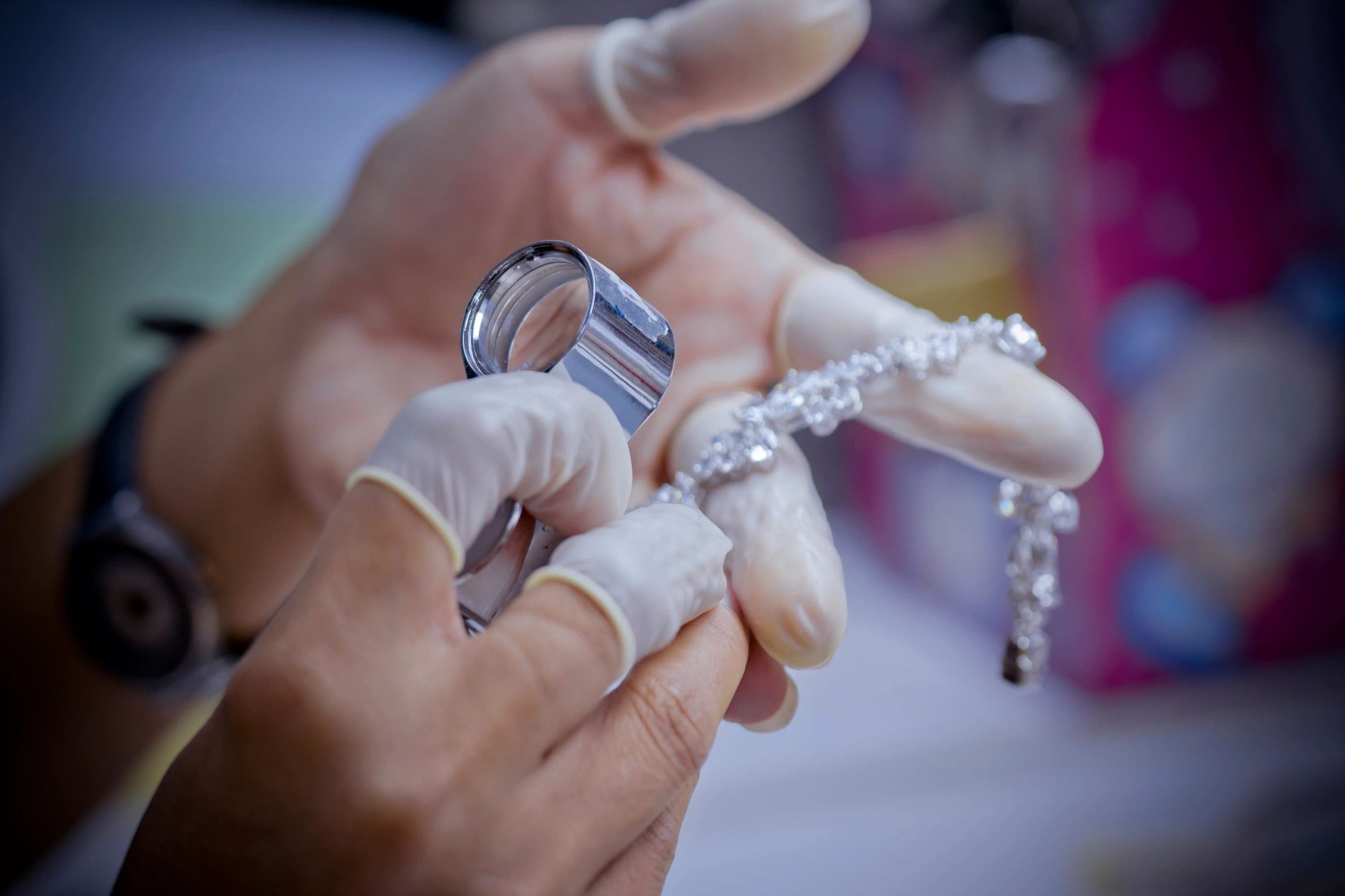 How to Find a Jewelry Manufacturer for Your Brand
